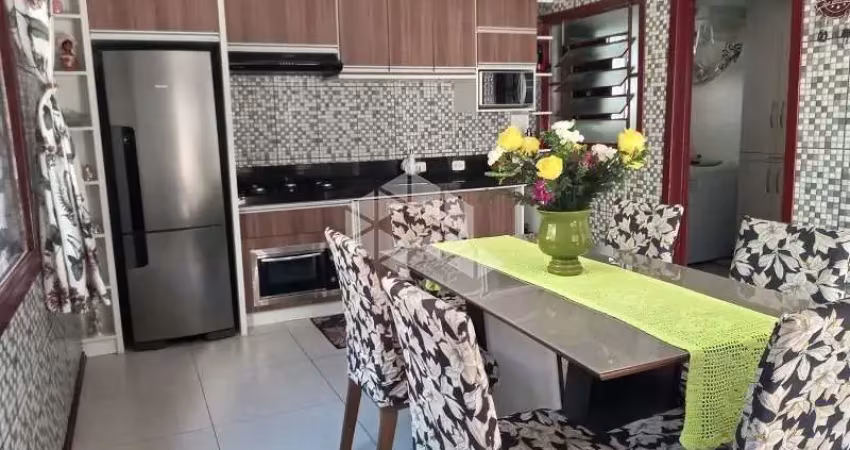 Casa de alvenaria com 02 dormitório, próximo a lagoa no bairro desvio rizzo