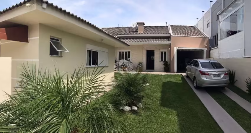 Casa com 3 quartos à venda na Rua Lourdes Maria Tronca, 1058, São Luiz, Caxias do Sul