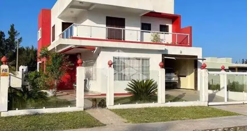 Casa com 5 quartos à venda na Central, 536, Centro, Xangri-Lá