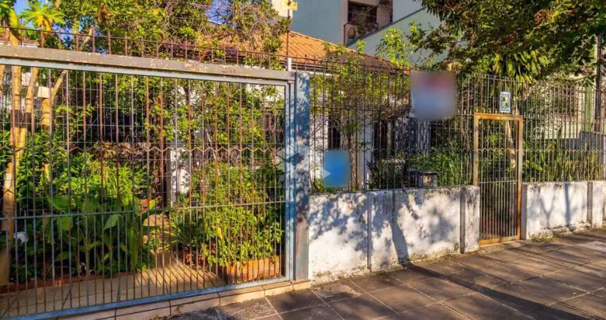 Casa com 3 quartos à venda na Rua Coronel Jaime da Costa Pereira, 179, Partenon, Porto Alegre