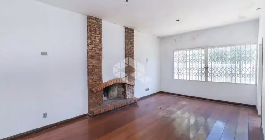 Casa com 4 quartos à venda na Rua Luiz Cosme, 328, Passo da Areia, Porto Alegre