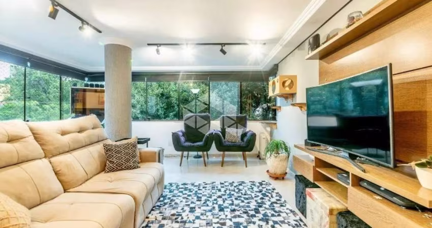 APARTAMENTO SEMINOVO, DE 3 QUARTOS (1 SUITE), 2 VAGAS E MOBILIADO EM HIGIENÓPOLIS