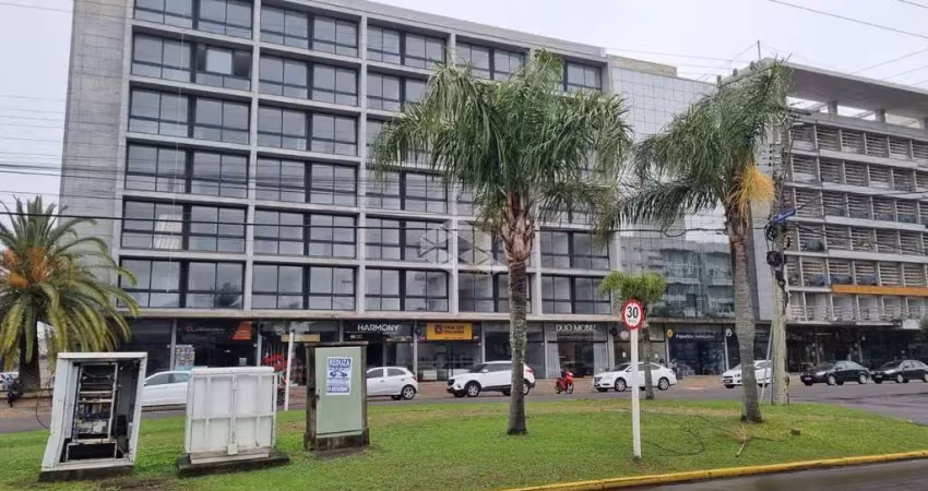 Apartamento de 2 dormitórios c/ suite,  de frente para avenida e linda vista!!!