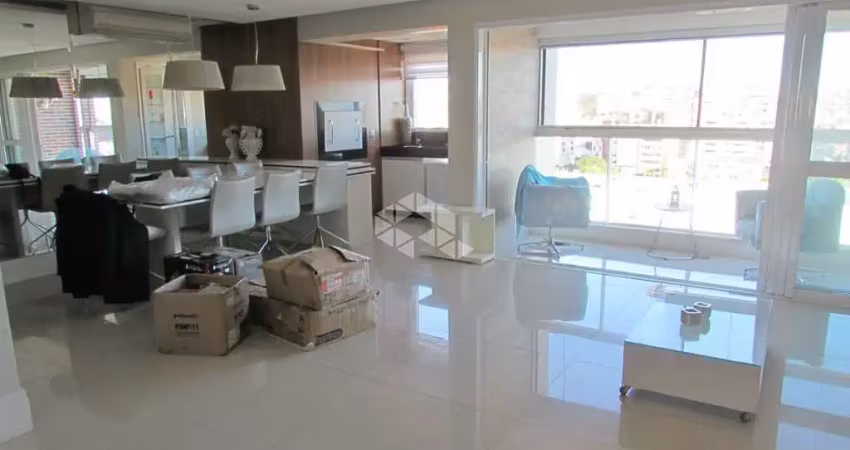 Apartamento alto padrão no bairro menino deus com 3 suítes, 2 vagas de garagem.