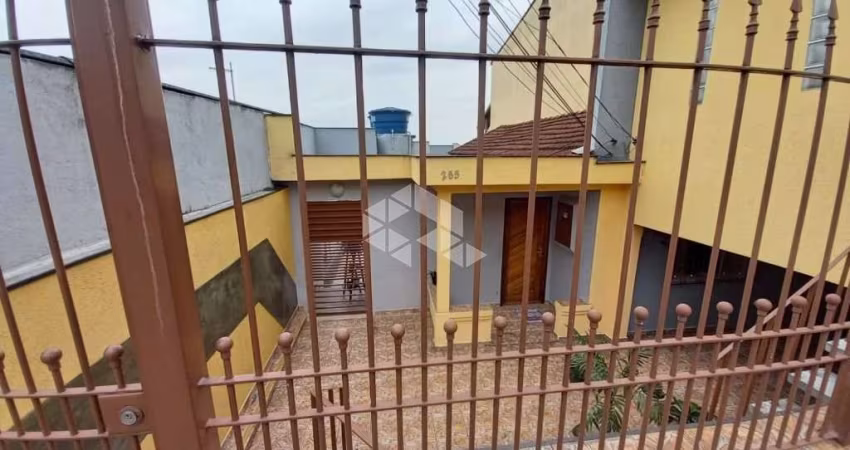 Casa com 2 dormitórios à venda, 290m2 por R$ 620.000,00 - Cidade A.E Carvalho.