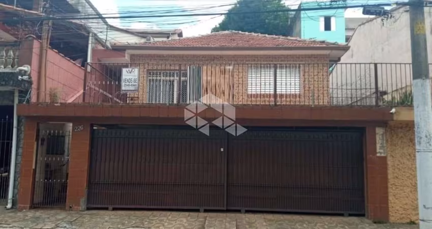 Casa com 2 dormitórios à venda, 500m2 por R$ 1.000.000,00 - Itaquera.