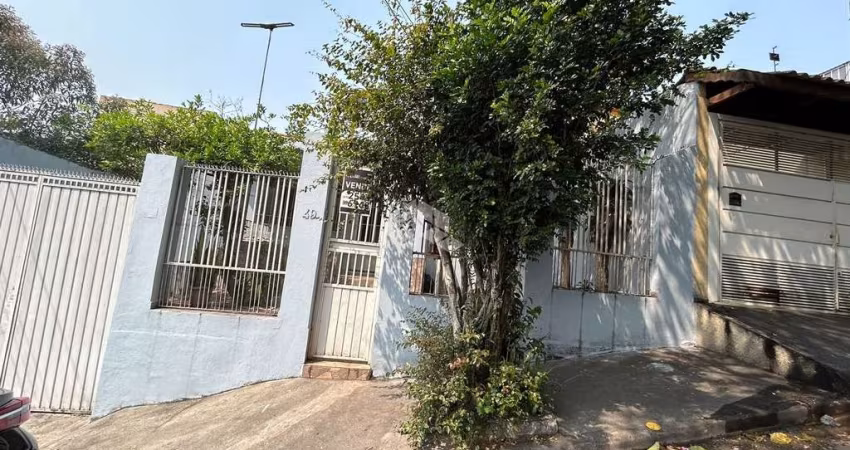 Casa á venda em Cidade Líder.