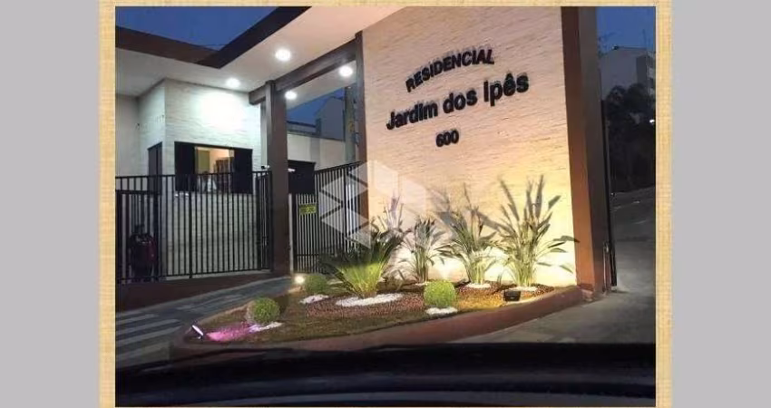 apartamento  47m² 2dormitóros, 1 vaga de garagem RESIDENCIAL  JD. DOS YPÊS