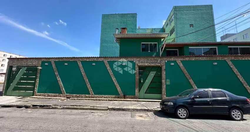 APARTAMENTO A VENDA EM ITAQUERA.