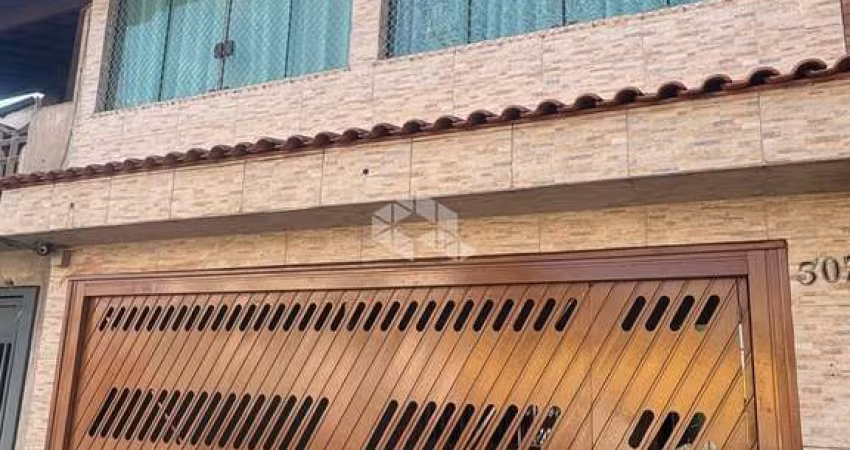 SOBRADO À VENDA EM JARDIM NORDESTE  COM ÁREA GOURMET E 2 VAGAS DE GARAGEM