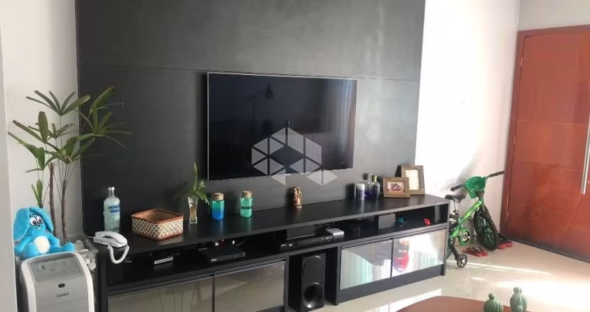 Casa à Venda, 3 Dorm., 2 Vaga(s), Vila Antonina, São Paulo.