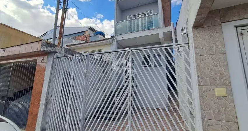 Casa com 3 quartos à venda na Almadina, 18, Itaquera, São Paulo