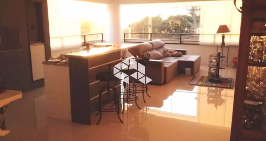 Apartamento com 3 dormitórios sendo uma suíte,  no bairro santa tereza em porto alegre rs