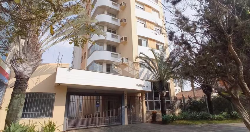 Apartamento 3 quartos sendo uma suíte, com garagem para 2 carros lado a lado no bairro Higienópolis, Porto Alegre RS.