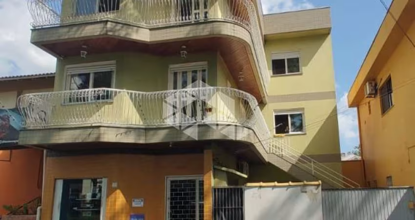 Apartamento Duplex, 2 dormitórios com vaga - Jr São Pedro em Porto Alegre