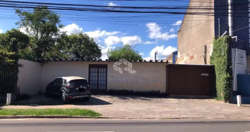 Terreno à venda na Avenida Assis Brasil, 1158, Passo da Areia, Porto Alegre