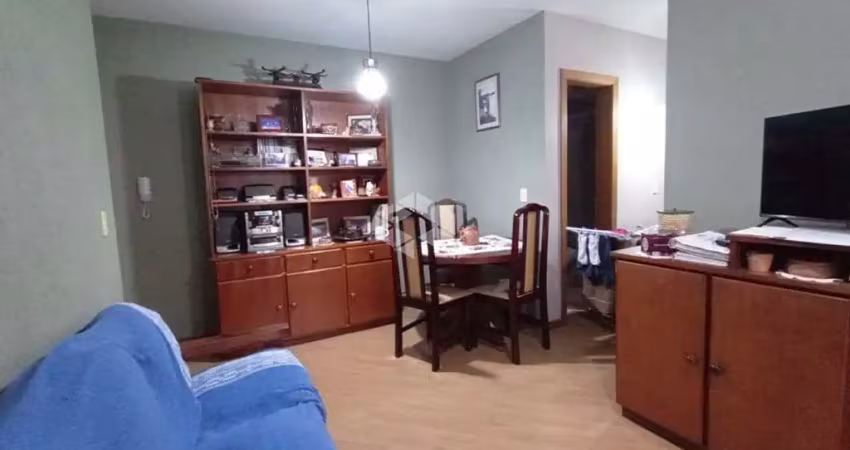 Apartamento térreo, 2 dormitórios, piscina, salão de festas, jardim itu