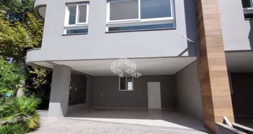 Linda casa em condomínio ás margens do rio guaíba no bairro tristeza.