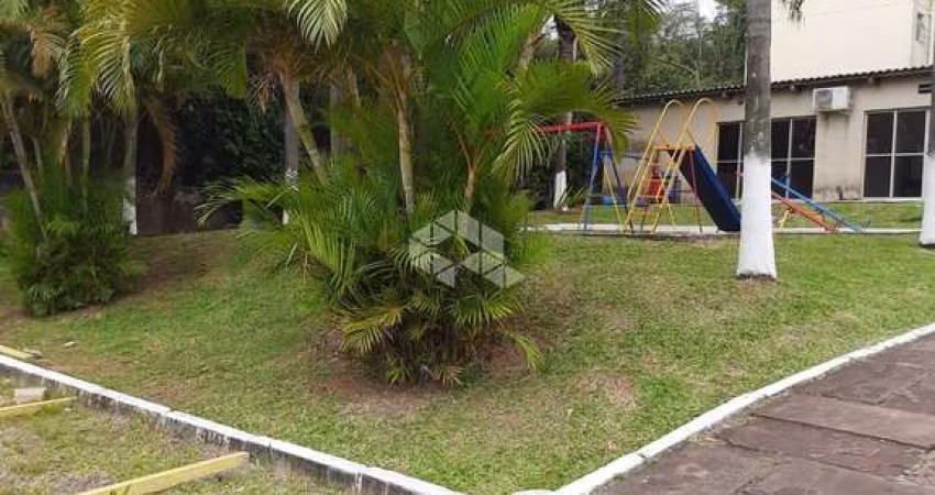 Apartamento térreo à venda no bairro Glória com 2 quartos e 48m²