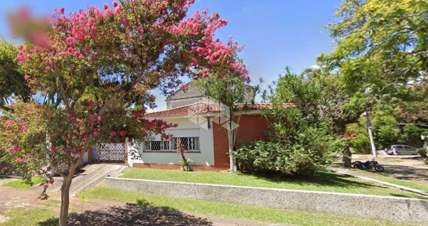 Vila Assunção - Casa térrea com potencial, em Região Nobre e Charmosa