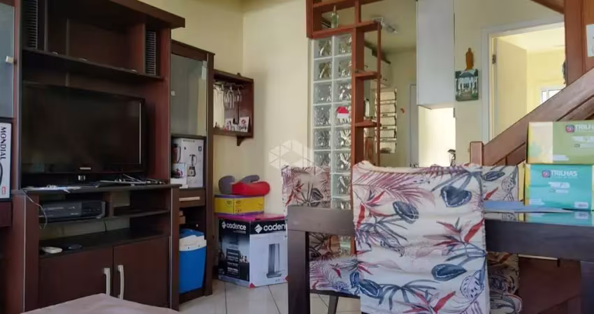 Casa em condomínio com 3 dormitórios sendo 1 suíte na cavalhada, com 80,00m2 privativos