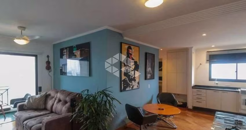 Apartamento com 2 dormitórios à venda, 63 m² por R$ 740.000,00 - Vila Mariana - São Paulo/SP