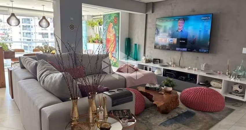 Apartamento a venda 2 quartos, sendo 2 suites e 2 vagas na garagem 111m2 R$1.750.000,00