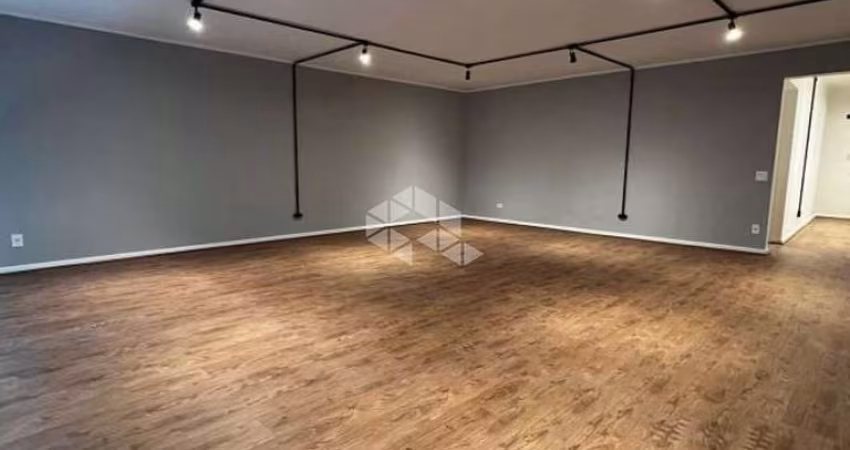 Apartamento à Venda 3 Quartos (1 suíte), 3 Banheiros e 1 Vaga de Garagem