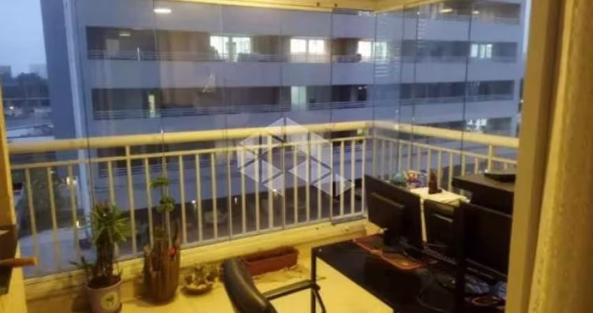 Lindo apartamento de 2 quartos com suíte e vaga na Barra Funda, São Paulo:  hall, living, sacada, dependência empregada e lazer completo