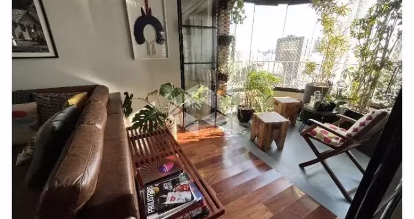 APTO PINHEIROS, 3 DORM (1 SUITE), 2 VAGAS, CLOSET, ARMÁRIOS, AR CONDIC, LAVABO, TERRAÇO GOURMET, DEPEDENCIA EMPREGADA