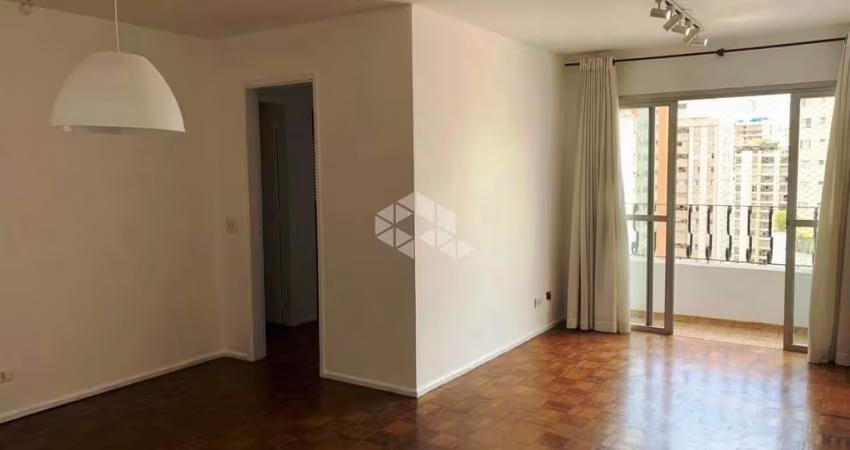 Apartamento à venda em Moema, São Paulo-SP. 3 quartos, 1 suíte, 2 salas, 3 banheiros, 1 vaga de garagem, 87m². Imperdível!