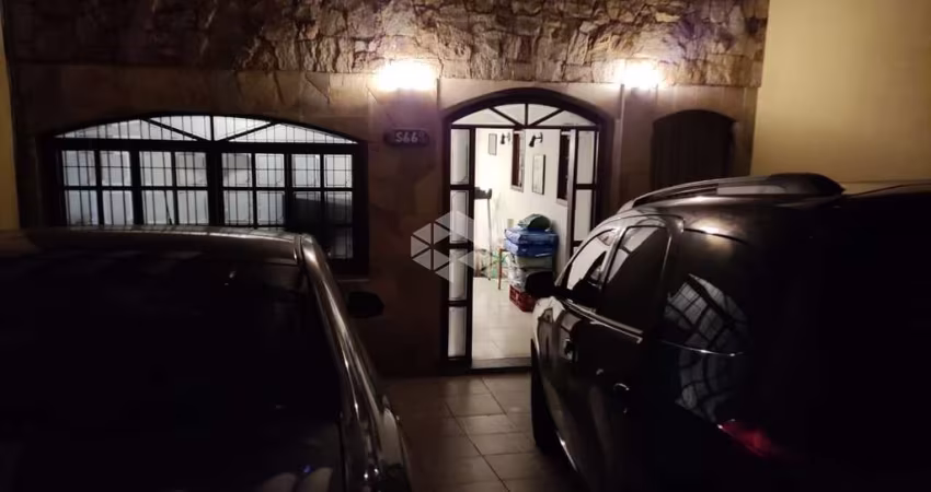 Casa em Bosque da Saúde com 180m²
