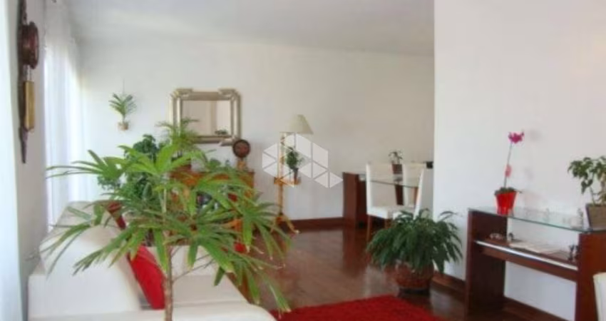 Apartamento em Fazenda Morumbi com 180m²