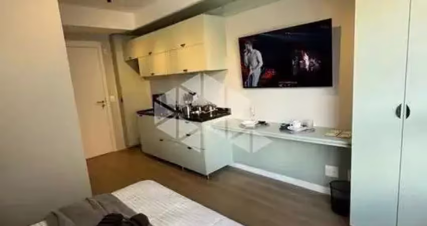 Apartamento à venda em sp, na vila firmiano pinto, mobiliado, com 1 quarto, 1 sala, 1 terraço, 1 banheiro e 21,00 m² de área. oportunidade única! laze