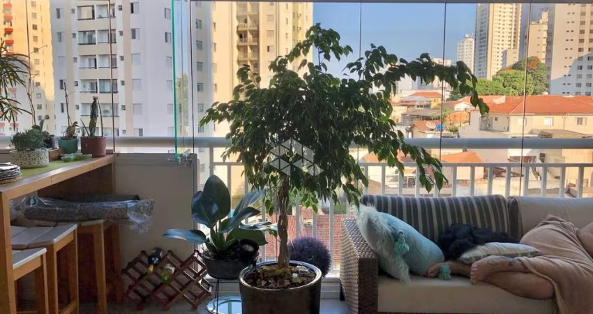 Apartamento à venda com 68m², 2 quartos e 1 vaga