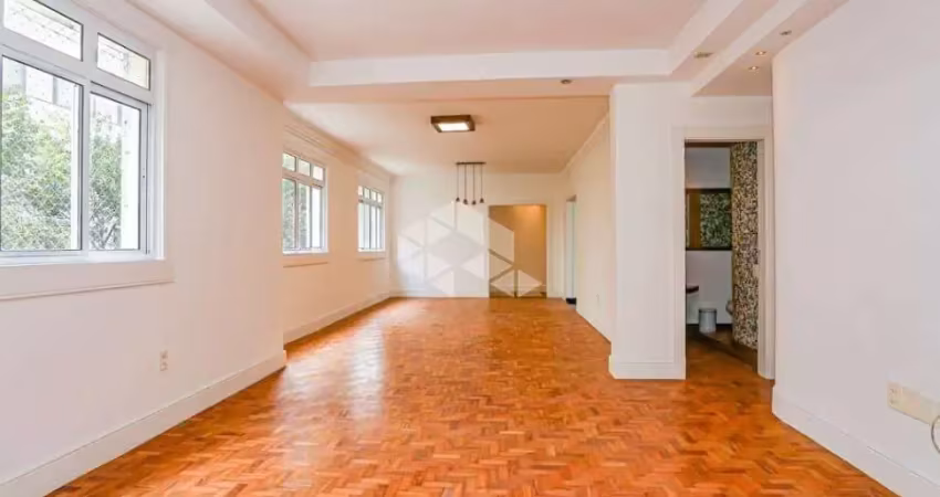 Espaçoso apartamento de 3 quartos com suíte e vaga na bela vista, são paulo - 240m²