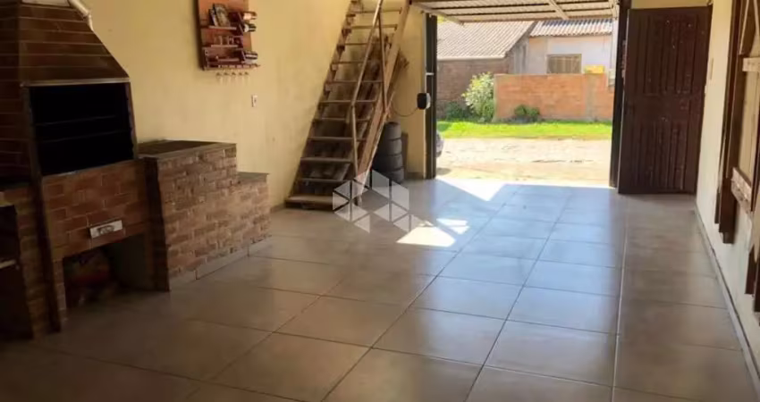 Casa a venda no Curtume em Torres - RS