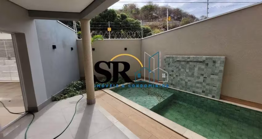 ALUGA-SE TRIPLEX NO BAIRRO ESPLANADA(R$5.000,00)