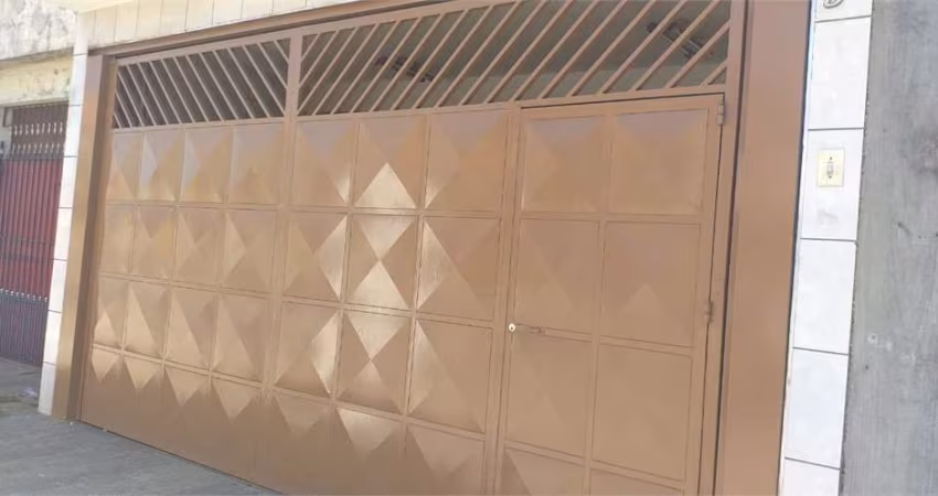 Casa Térrea com 3 quartos - Á Venda - no jd Eliana Grajaú. Aceita permuta por apartamento.
