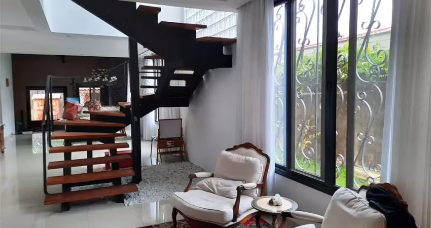 Casa com 5 quartos à venda na Rua Silvino de Oliveira Pinto, 485, Interlagos, São Paulo