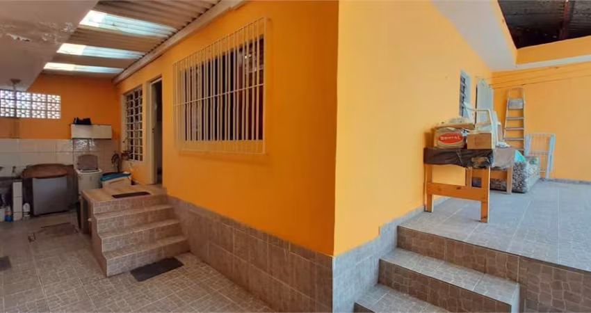 Casa 3 quartos e uma edicula no Guarapiranga