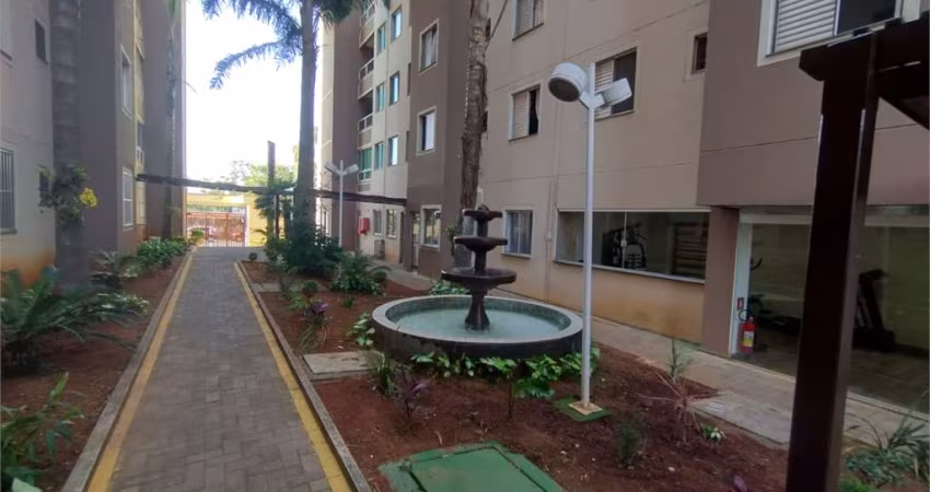 Apartamento com 02 Dormitórios a venda no Bairro Socorro