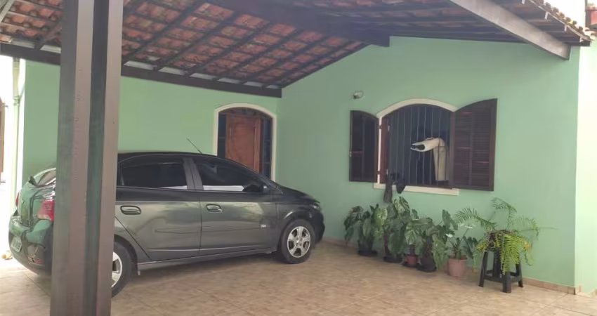 Casa á venda  no bairro Jardim das Imbuias