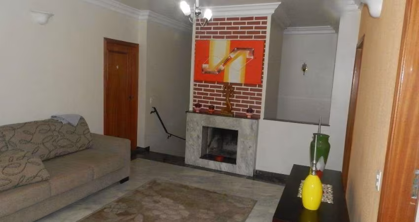 Sobrado com 04 quartos á venda - Bairro Cidade Dutra- Interlagos !