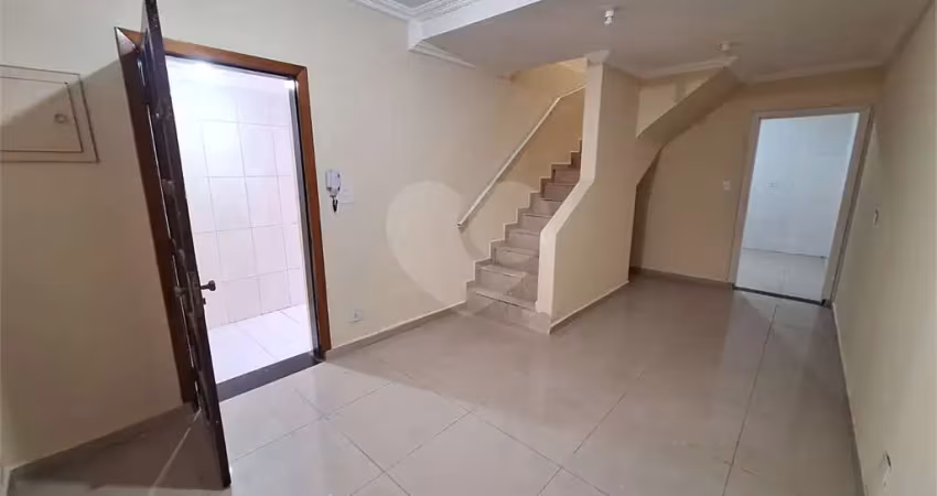 Casa com 3 quartos à venda na Rua Alessandro Manzoni, 483, Vila Arriete, São Paulo