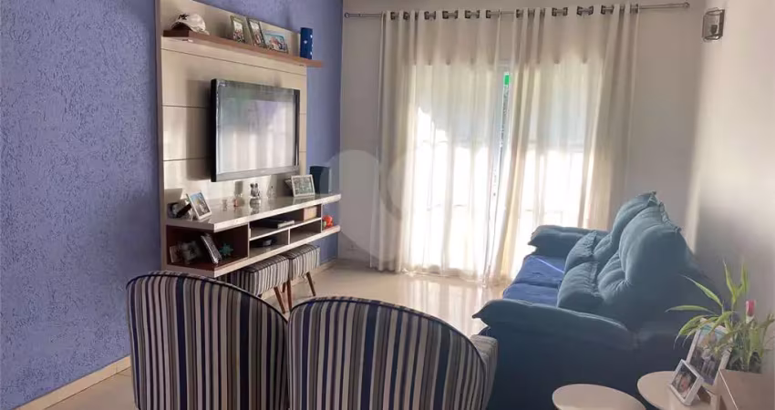 Casa com 3 quartos à venda na Rua Rosa Mística, Jabaquara, São Paulo