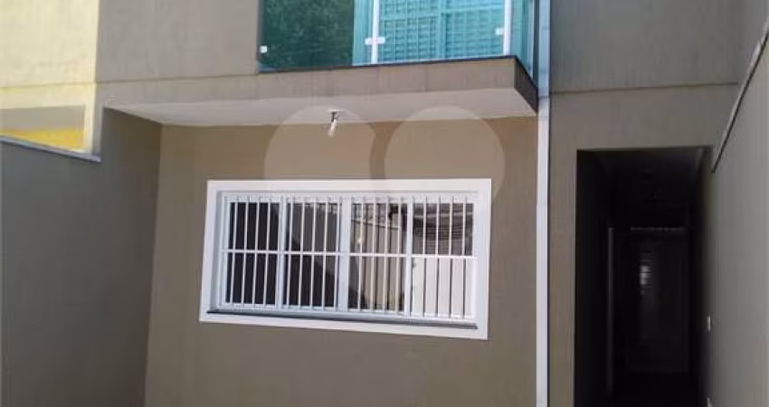 CASA PARA LOCAÇÃO COM 129M², 03 SUÍTES, 02 VAGAS, CAMPO GRANDE