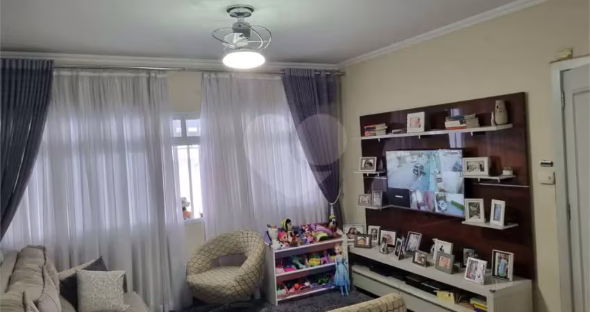 Sobrado Espaçoso - 4 quartos com suíte  - Chácara Monte Alegre - SP