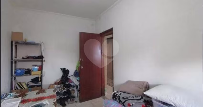 Casa 2 quartos e edícula - Vila Gea - Campo Grande - SP - para Reforma ou Demolição!!