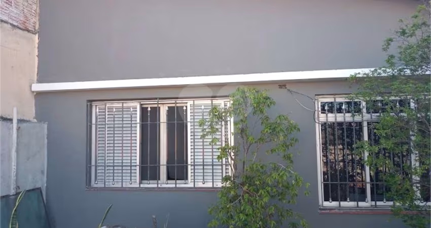 lindo sobrado no Campo Grande